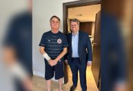 Tarcísio de Freitas visita Bolsonaro em hospital de SP após cirurgias