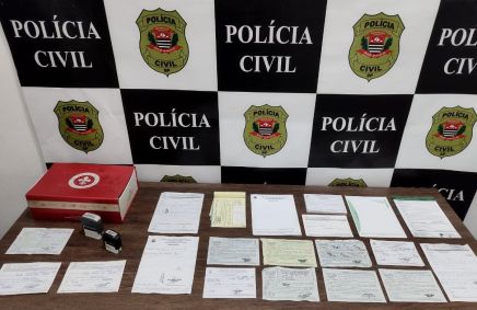 Atestados médicos falsos eram comercializados em um mercado em Diadema, na Grande SP