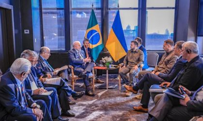 Os presidentes do Brasil, Luiz Inácio Lula da Silva (PT), e da Ucrânia, Volodymyr Zelensky, se encontraram em Nova York, nos EUA.