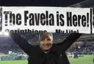 Tite aciona intermediário e avisa Corinthians que aceitaria retornar ao clube