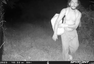 Busca por assassino brasileiro foragido nos EUA deixa escolas fechadas e comunidade em alerta