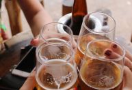 Álcool intensifica efeitos do calor, alertam especialistas a Dr. Kalil