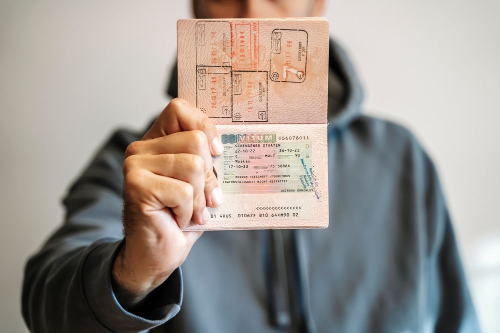 Como funciona o pagamento para tirar passaporte / Imagem: Shutterstock
