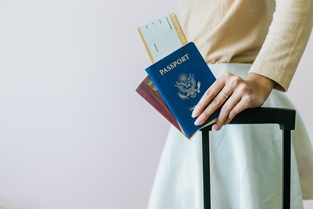 Quanto custa para tirar passaporte? / Imagem: Shutterstock
