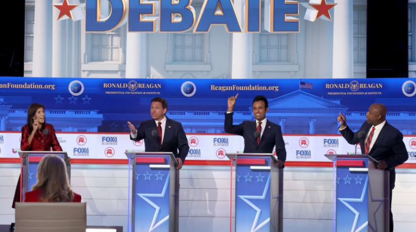Candidatos à Presidência dos EUA em debate na quarta-feira (27) / Reprodução/Fox Business Network e Univision