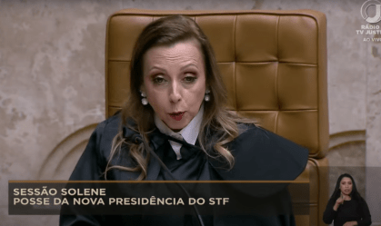 Na posse de Barroso, PGR interina elogia Rosa Weber por "defender democracia e suas instituições" no STF