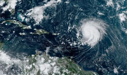 Com ventos de 180 km/h, furacão Lee pode se intensificar e afetar praias dos EUA