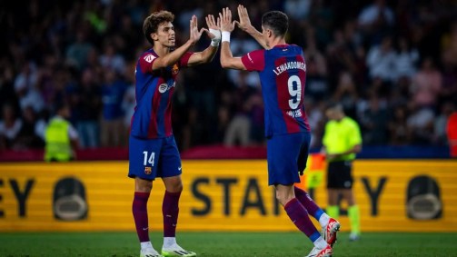 Lewandowski comemora um dos gols da virada contra o Celta de Vigo