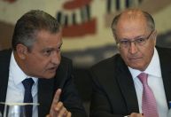 Estamos estimulando consórcios com empresas nacionais e internacionais, diz Rui Costa em apresentação do PAC a diplomatas