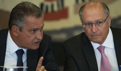 Estamos estimulando consórcios com empresas nacionais e internacionais, diz Rui Costa em apresentação do PAC a diplomatas
