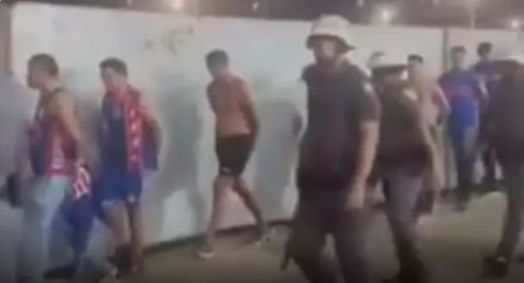 Vários torcedores foram detidos após a briga