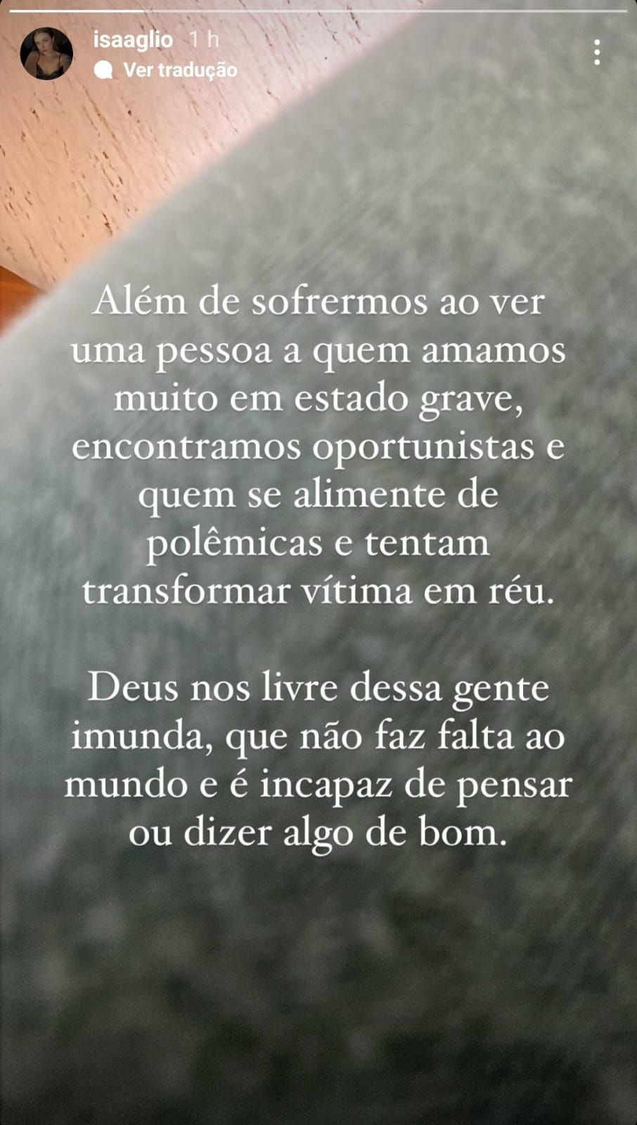 Isabella Aglio, filha do músico, desabafou em suas redes sociais / Crédito / Instagram