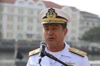 Ex-chefe da Marinha nega ter colocado tropas à disposição de Bolsonaro