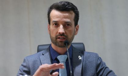 Ex-secretário à CNN: solução fiscal passa por desvincular pisos e mínimo
