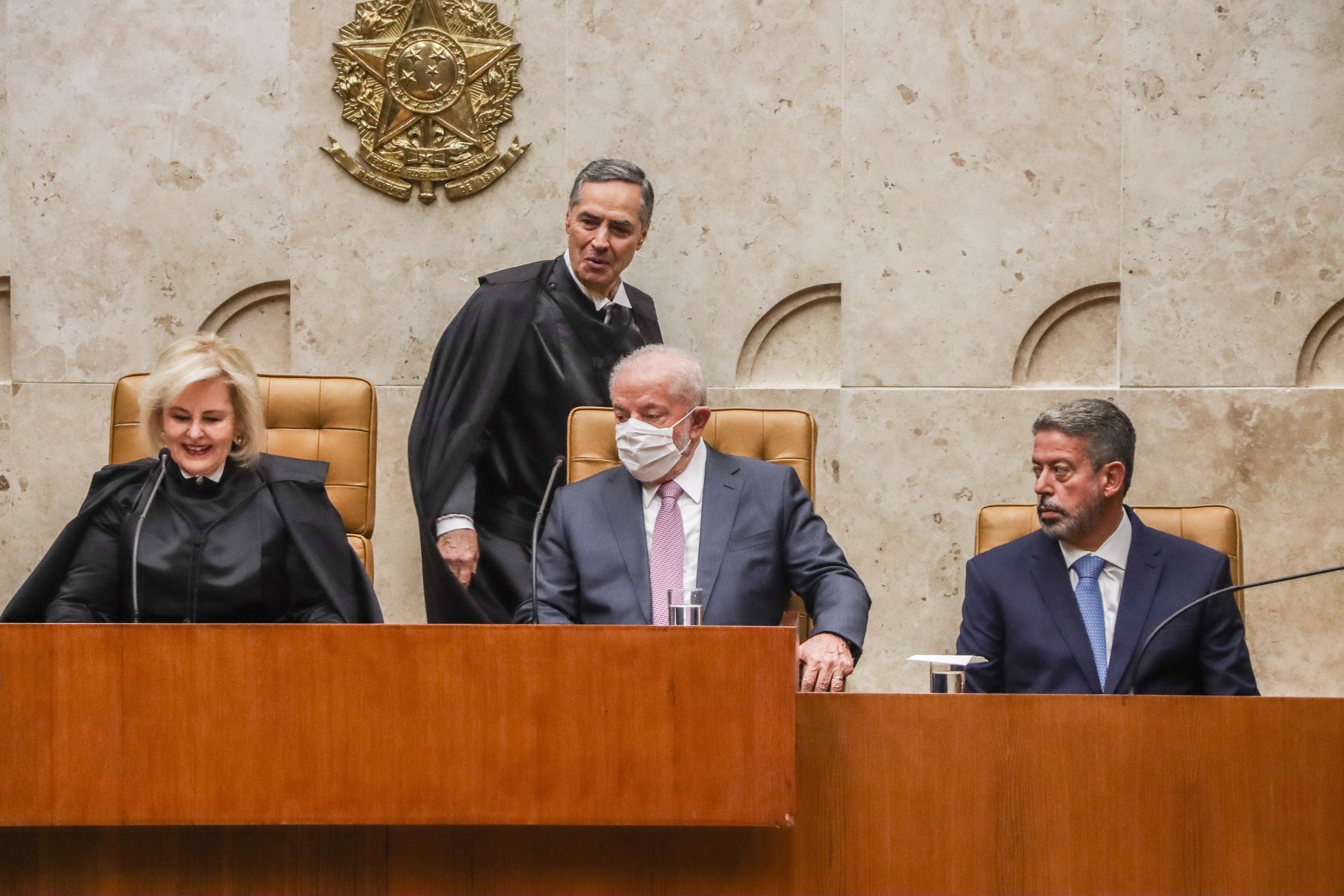 Barroso toma posse na presidência do Supremo Tribunal Federal