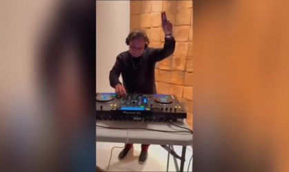 Zezé Perrella, ex-presidente do Cruzeiro, ataca de DJ