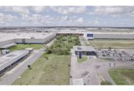 Stellantis anuncia produção de carros híbridos a etanol em polo pernambucano a partir de 2024