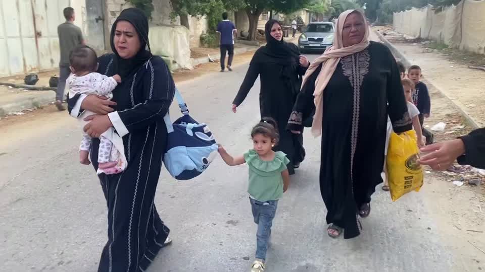 Palestinians in Gaza flee their homes in anticipation of Israeli retaliation
