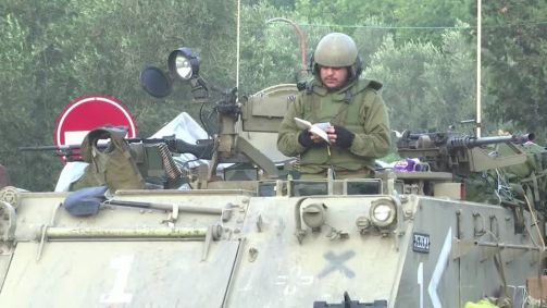 Tropas israelenses na fronteira com o Líbano