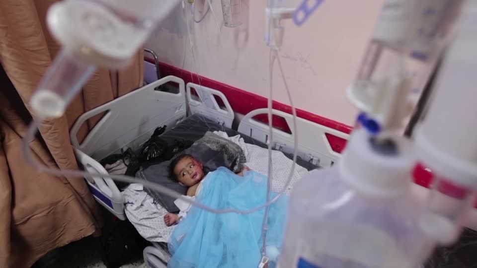 Bebês prematuros correm risco de vida com falta de combustível na Faixa de Gaza