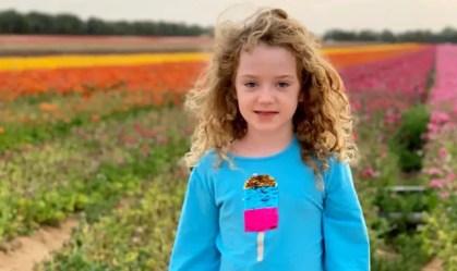 Pai conta à CNN como filha Emily Hand sobreviveu ao cativeiro do Hamas