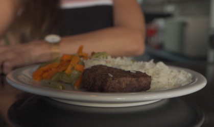 Bulimia, anorexia e compulsão: CNN Sinais Vitais discute transtornos alimentares