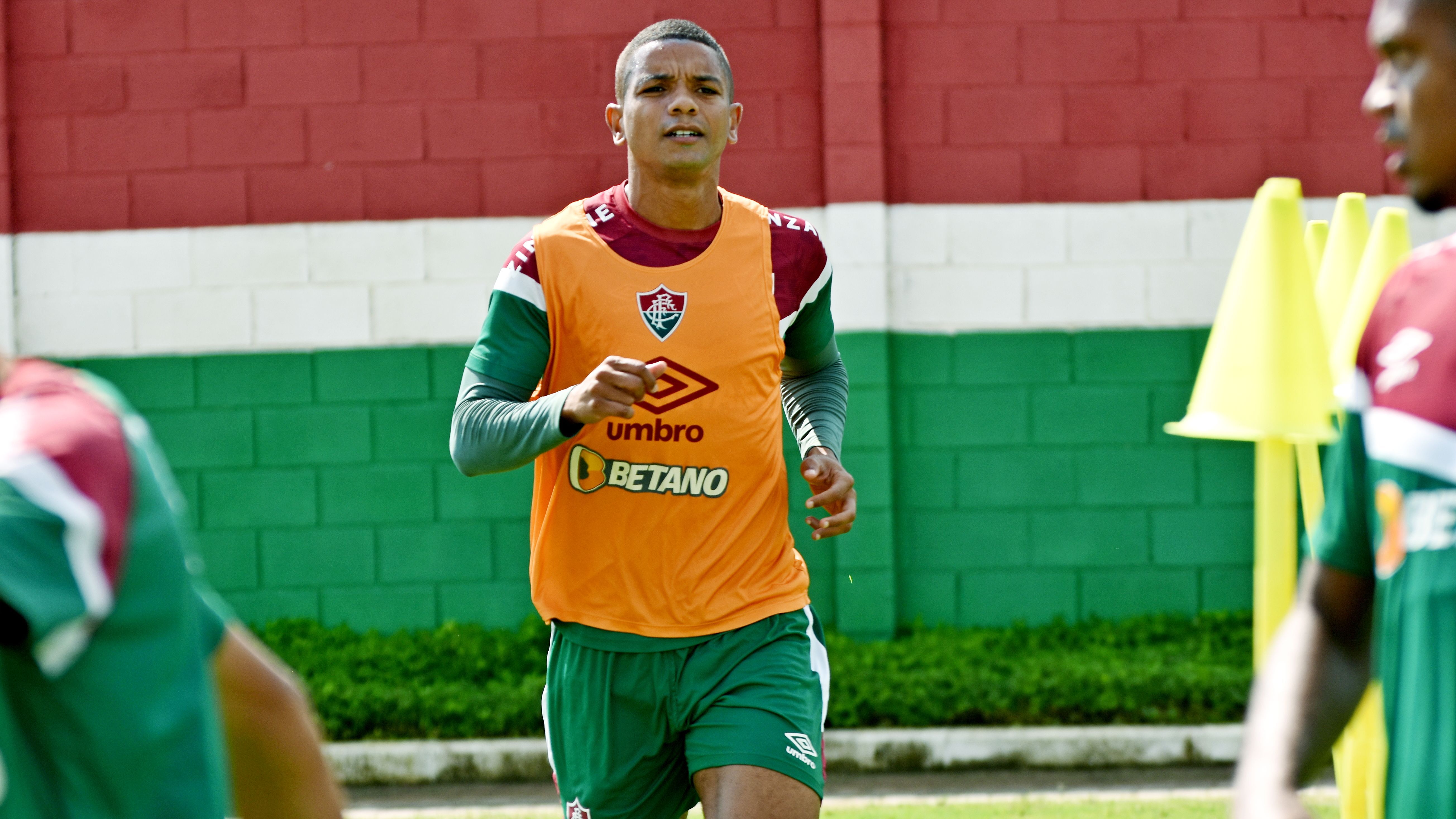 David Braz se machuca um dia antes da decisão da Copa Libertadores