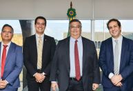 Defensor rejeitado pelo Senado montou equipe, despachava de gabinete, se reunia com ministros e planejava posse no Planalto