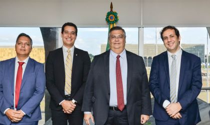 Defensor rejeitado pelo Senado montou equipe, despachava de gabinete, se reunia com ministros e planejava posse no Planalto