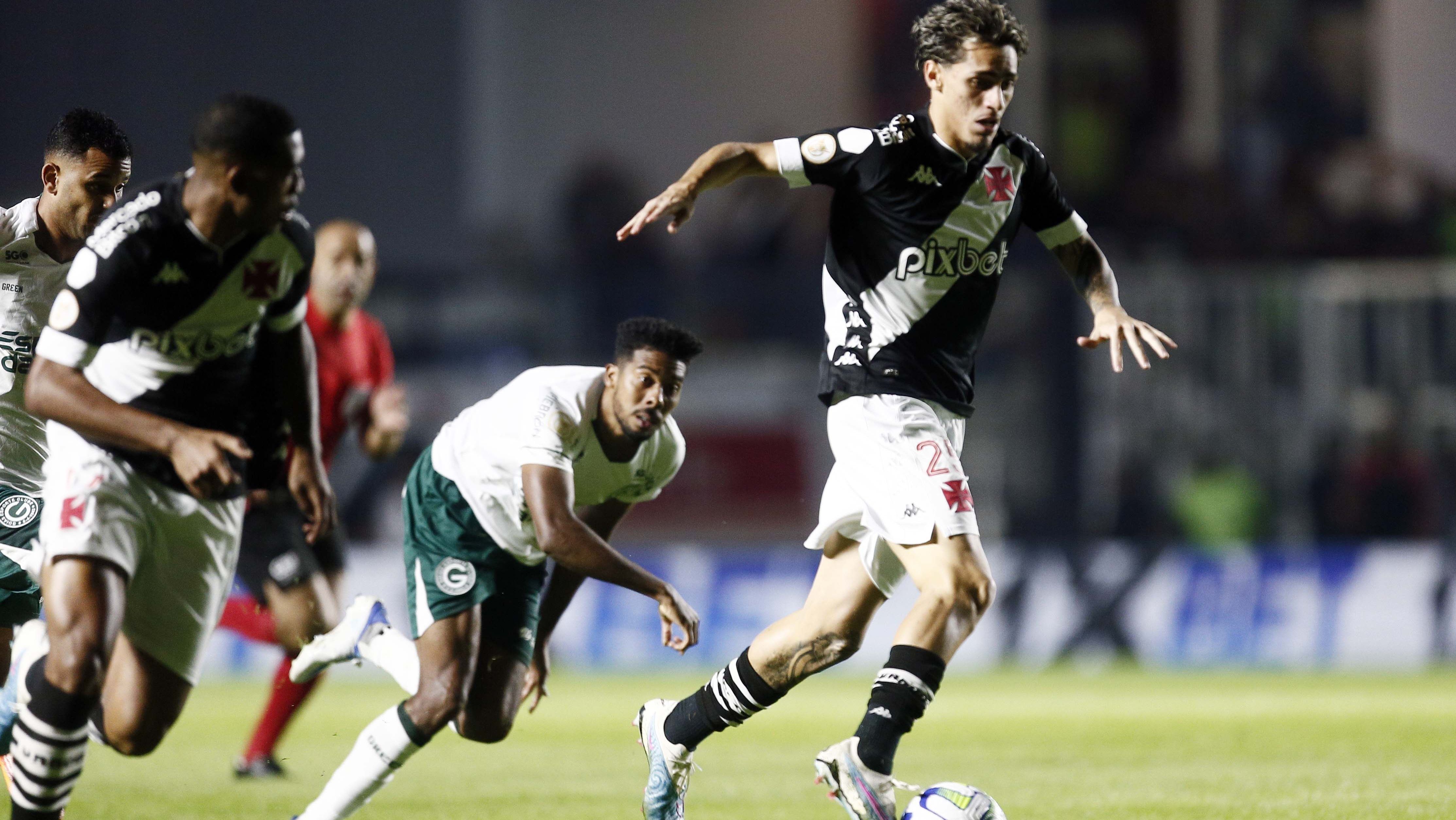 Vasco e Goiás em campo pelo primeiro turno do Brasileirão