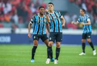 Presidente do Grêmio não descarta tentativa para manter Suárez