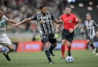Atlético-MG toma a virada do Coritiba e perde a primeira na Arena MRV