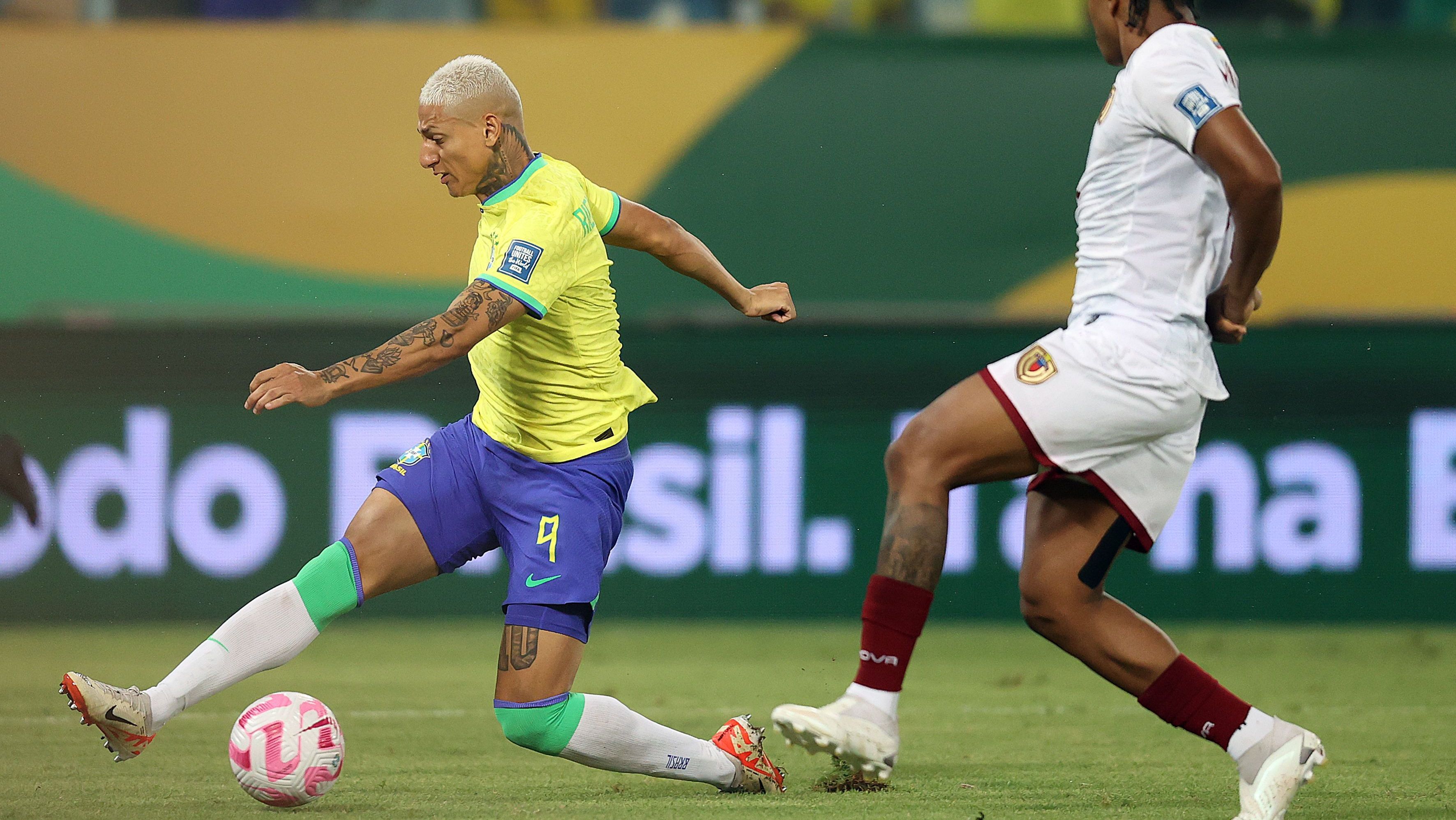 Richarlison voltou a ter uma atuação ruim contra a Venezuela