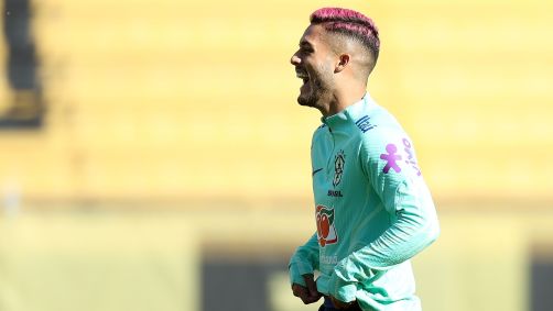 Yan Couto será uma das opções da lateral direita para a Copa América