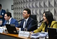 CPMI do 8/1: oposição pede indiciamento de Lula, Flávio Dino e G.Dias em relatório paralelo