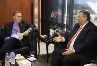 Dino discute sistema prisional com Barroso e fala em entregar plano de melhoria