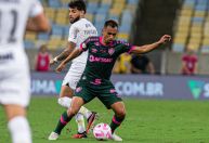 Brasileirão: Fluminense e Corinthians empatam em jogo de seis gols no Maracanã