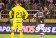 Fluminense vira sobre o Goiás em jogo de oito gols no Brasileirão