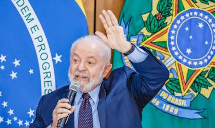 “Não quero as Forças Armadas na favela brigando com bandido”, diz Lula