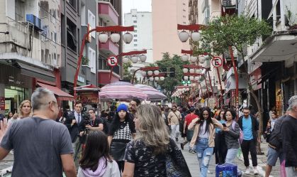 Feriado de Finados: veja o que abre e o que fecha em São Paulo