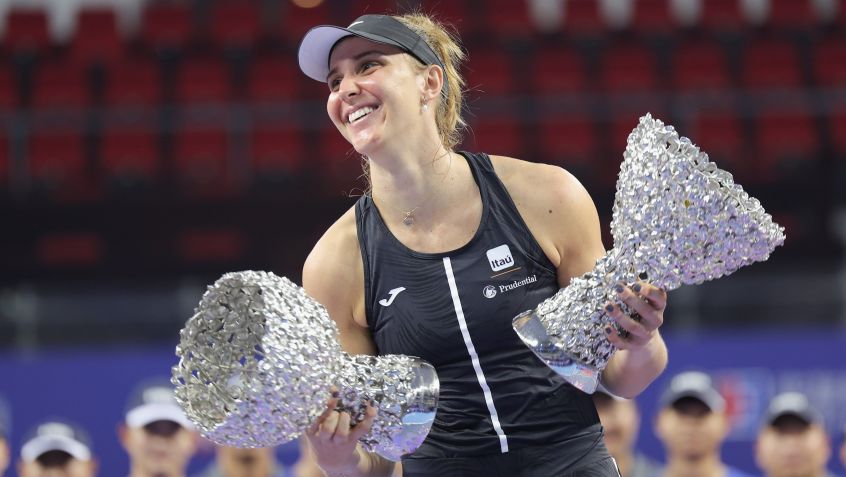 Bia Haddad Maia foi campeã do WTA Elite Trophy, na China, no simples e na disputa de duplas / Divulgação/WTA Elite Trophy
