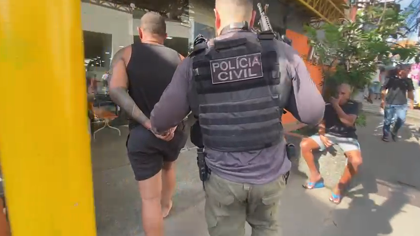Instrutor foi preso pela Polícia Civil
