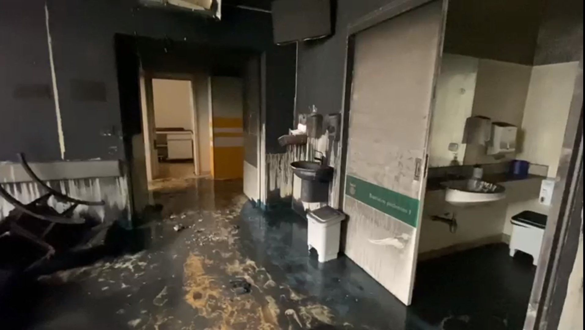 Dependências afetadas pelo incêndio no hospital Pequeno Príncipe, em Curitiba
