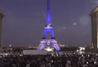 Caixões achados em frente à torre Eiffel teriam ligação com a Rússia, dizem fontes