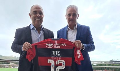 Tite e Marcos Braz chega ao CT do Flamengo