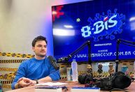 Campanha de Felipe Neto para Bis se torna disputa política nas redes sociais
