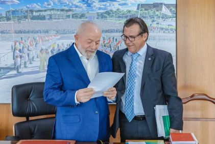 Presidente Lula se encontrou com o ministro do Trabalho e Emprego nesta segunda @luizmarinhopt