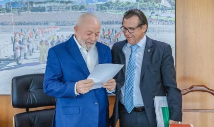 Presidente Lula se encontrou com o ministro do Trabalho e Emprego nesta segunda @luizmarinhopt