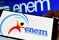 Mulher, inclusão e diversidade: professores elogiam escolha dos temas do Enem 2023
