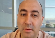 Estrategista de Milei, Cerimedo fez “live” com fake news sobre urnas eletrônicas